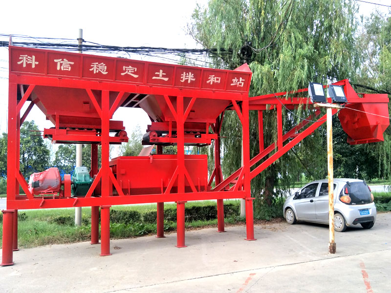 移動(dòng)式穩(wěn)定土拌合站設(shè)備在雨季生產(chǎn)該注意哪些？拌合站-廠家指導(dǎo)